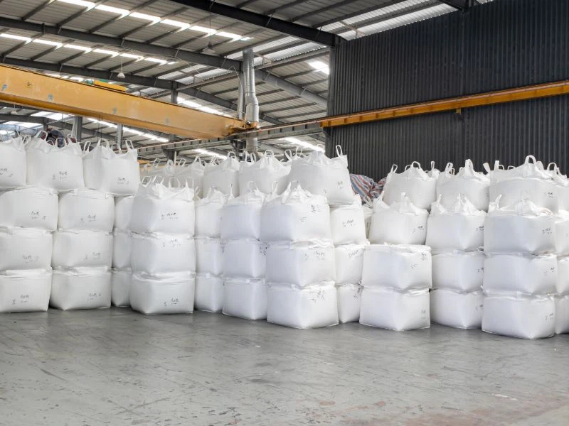 Raw Material SelectionHigh-quality quartz sand Raw Material SelectionHigh-quality quartz sand
